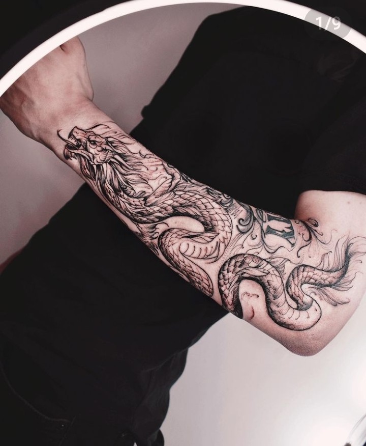 22 Powerful Dragon Tattoos Design & Ideas - Tattoo Like The Pros